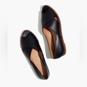 Madewell The Blaine crisscross flats sandal’s black leather women’s.
